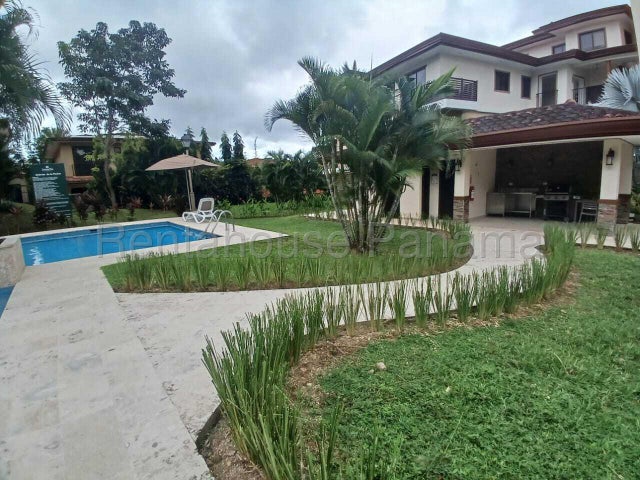 Stunning Apartment - Apartamento en el Embassy Club